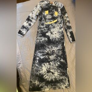 Tie-Dye Long Sleeve Maxi Dress